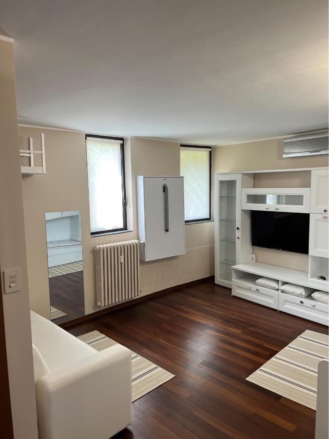 Tevere 20 House Монца Экстерьер фото