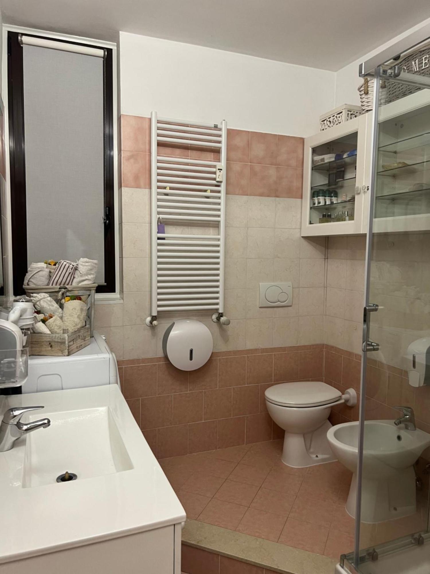 Tevere 20 House Монца Номер фото